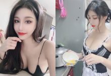 電眼雪乳正妹「夏小允」細肩帶小背心超辣!居家扮「性感女僕」做菜讓人好想吃掉-博狗扑克 蜗牛扑克 德州扑克跟我学