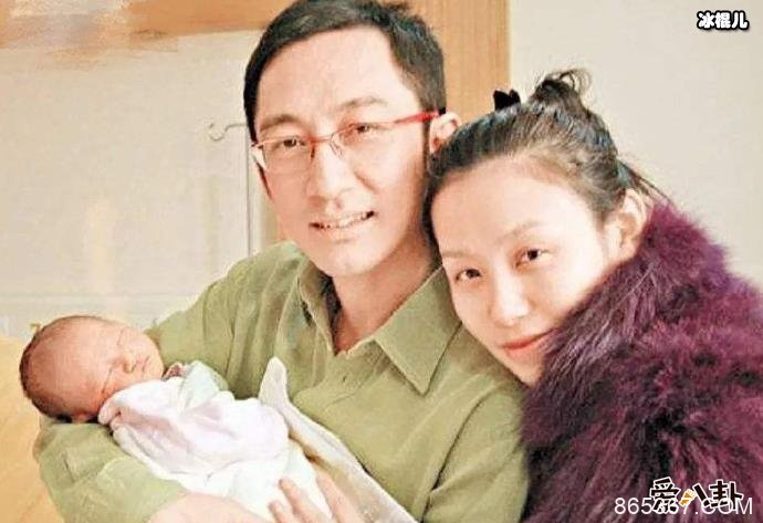 石洋子现在的老公是谁? 嫁大11岁吴启华后为什么离婚