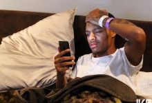 笑死!網友用創意神打臉…「炫富歌手」臉被打得比豬頭還腫媽媽認不出-博狗扑克 蜗牛扑克 德州扑克跟我学