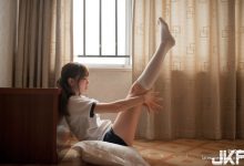 學生妹的「私密絕對領域」!最嬌羞的青澀眼神問你想跟她一起做什麼?-博狗扑克 蜗牛扑克 德州扑克跟我学
