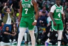 大发体育-绿军两场投丢75记三分创历史,大发助力你的致富之路!-博狗扑克 蜗牛扑克 德州扑克跟我学