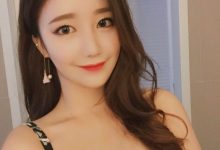 乳量滿滿！氣質出眾「Ｇ奶」老師，「緊身爆乳」太邪惡誰還能專心上課…-博狗扑克 蜗牛扑克 德州扑克跟我学