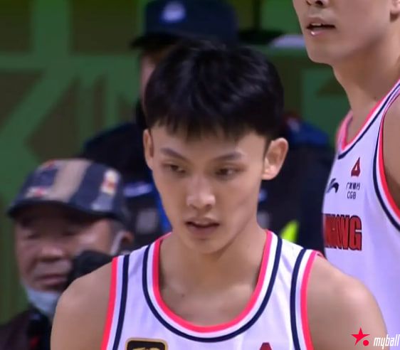 大发体育-加强版徐杰!男篮“暴力控卫”创纪录,这可是广,大发助力你的致富之路!