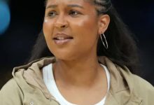 大发体育-玛雅在乔丹名人堂入选前重现了乔丹标志性戒指照,大发助力你的致富之路!-博狗扑克 蜗牛扑克 德州扑克跟我学