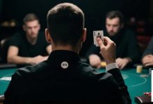 【EV扑克】对抗盲注反击:BTN起手牌如何调整范围?-博狗扑克 蜗牛扑克 德州扑克跟我学