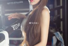 不用出拳靠爆乳就讓我投降!火辣性感美女「琪歌」在拳台大露南半球酥胸打拳:超兇猛!-博狗扑克 蜗牛扑克 德州扑克跟我学