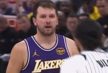 大发体育-东契奇和比塔泽互喷吃T 下场将被停赛，大发助力你的致富之路！-博狗扑克 蜗牛扑克 德州扑克跟我学