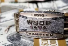 【EV扑克】意想不到的回答!一条WSOP金手链值多少钱?-博狗扑克 蜗牛扑克 德州扑克跟我学