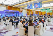 【EV扑克】2026IPG季中赛主赛第二轮：242人激战，104人进围圈，周苏云227.6万记分牌领跑-博狗扑克 蜗牛扑克 德州扑克跟我学