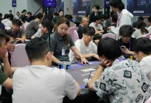 【EV扑克】CSOP-III潮汕扑克系列赛主赛A组战报：郑广275K领跑，赛场清凉升级服务满分-博狗扑克 蜗牛扑克 德州扑克跟我学