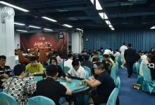 【EV扑克】2026山海杯·鲲鹏系列赛T3｜山海烽烟续燃，主赛继续战斗！B组96人次参赛22人晋级，刘霁29.55万记分牌领跑-博狗扑克 蜗牛扑克 德州扑克跟我学