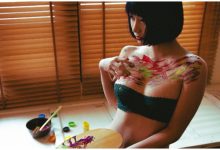 性感胴體就是畫布！最辣「美術正妹」在身上作畫，攝影師咕咕卟鏡頭下的女體畫作！-博狗扑克 蜗牛扑克 德州扑克跟我学
